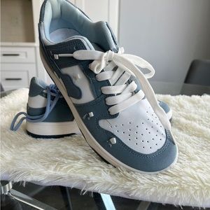 Blue heart sneakers